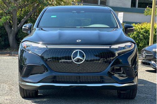 2026 Mercedes-Benz EQS 400 400