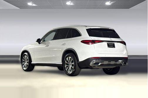Polar White 2026 Mercedes-Benz GLC 300 4MATIC