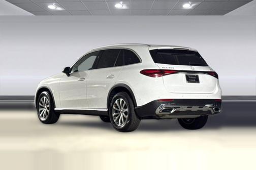 Polar White 2026 Mercedes-Benz GLC 300 4MATIC