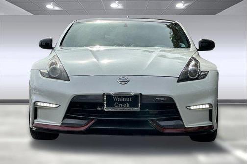 2019 Nissan 370Z NISMO