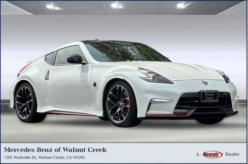 2019 Nissan 370Z NISMO