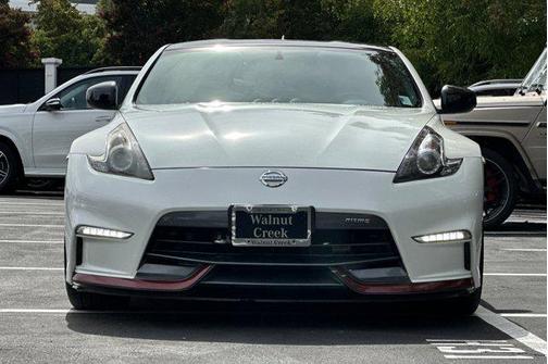 2019 Nissan 370Z NISMO