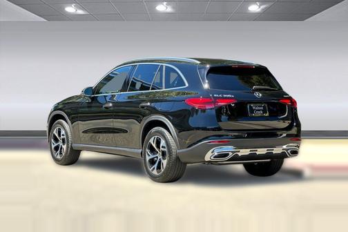 Black 2026 Mercedes-Benz GLC 350e Base