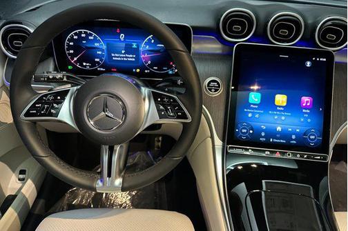 2026 Mercedes-Benz GLC 300 4MATIC