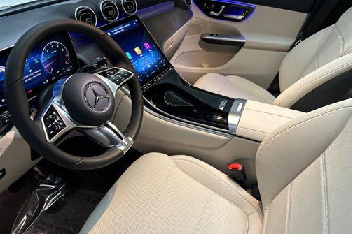 2026 Mercedes-Benz GLC 300 4MATIC