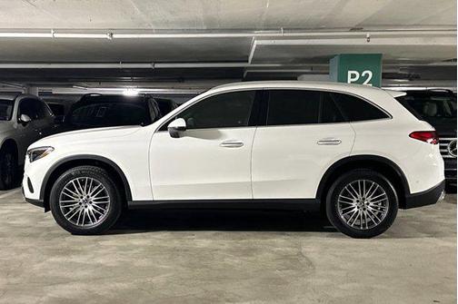 2026 Mercedes-Benz GLC 300 4MATIC