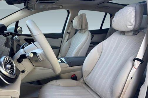Polar White 2026 Mercedes-Benz EQS 400 400