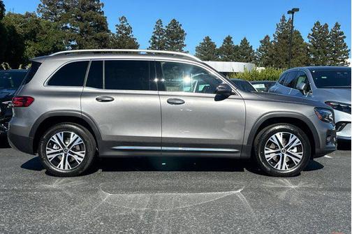 2026 Mercedes-Benz GLB 250 Base