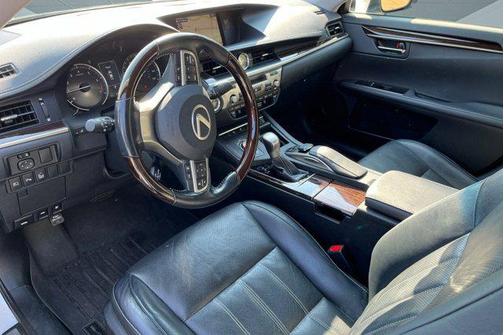 2016 Lexus ES 350 Base