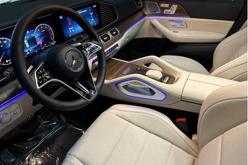 2025 Mercedes-Benz GLS 450 4MATIC