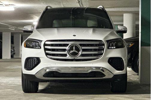 2025 Mercedes-Benz GLS 450 4MATIC