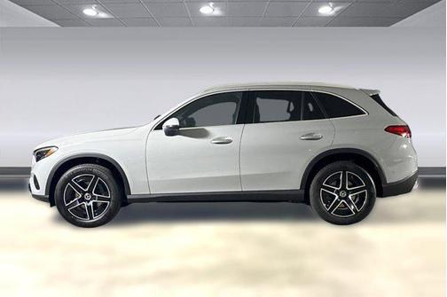 2026 Mercedes-Benz GLC 300 Base