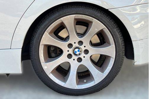 2008 BMW 335 335i