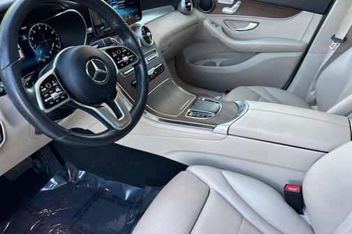 Lunar Blue Metallic 2022 Mercedes-Benz GLC 300 4MATIC