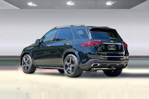 Black 2026 Mercedes-Benz GLE 450 4MATIC
