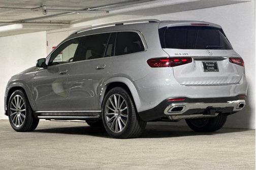 2025 Mercedes-Benz GLS 450 4MATIC