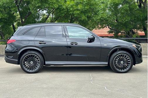 2025 Mercedes-Benz GLC 350e Base