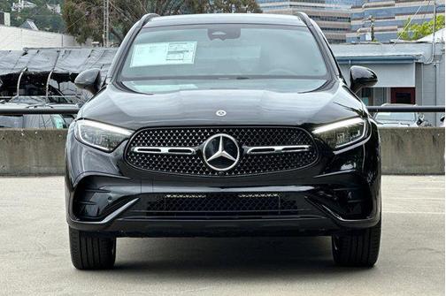 2025 Mercedes-Benz GLC 350e Base