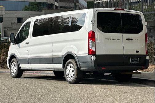 2022 Ford Transit-350 XLT
