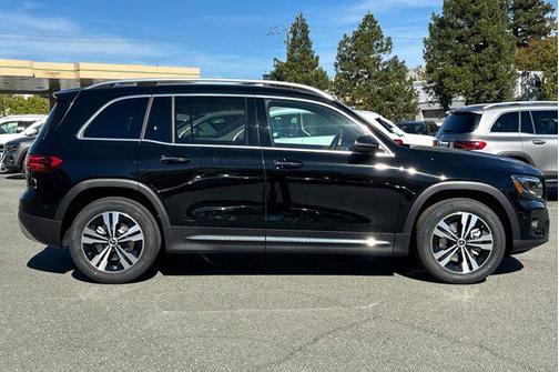 2025 Mercedes-Benz GLB 250 Base