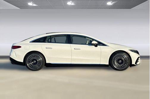 Polar White 2026 Mercedes-Benz EQS 450 4MATIC