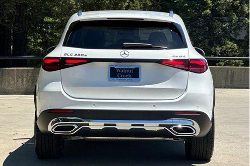 2025 Mercedes-Benz GLC 350e Base