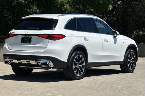 2025 Mercedes-Benz GLC 350e Base