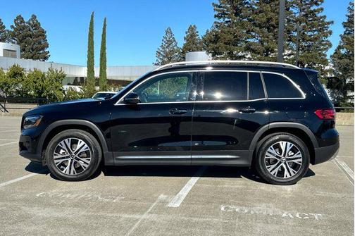 2025 Mercedes-Benz GLB 250 Base