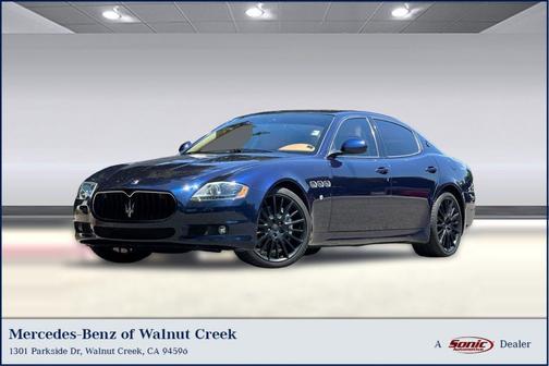 Blue 2013 Maserati Quattroporte S