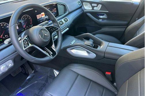 Polar White 2026 Mercedes-Benz GLE 450 4MATIC