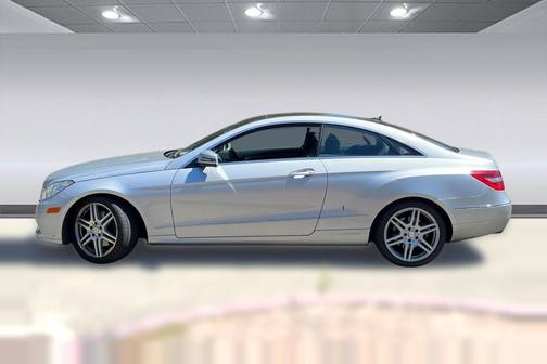 Black 2011 Mercedes-Benz E-Class E 350