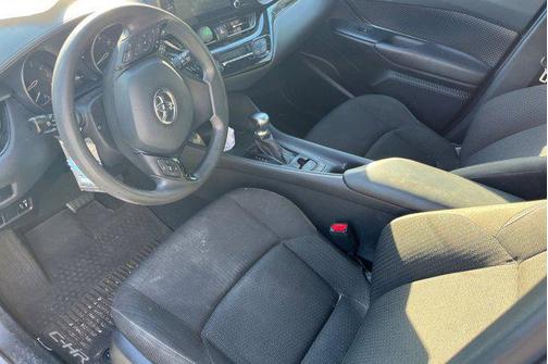 2019 Toyota C-HR LE