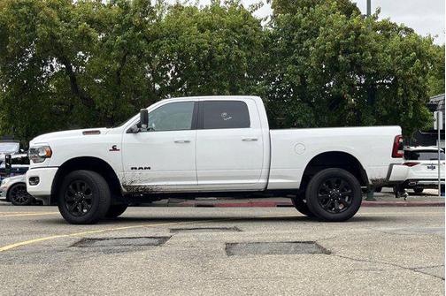 2021 RAM 2500 Big Horn Crew Cab 4x4 6'4' Box
