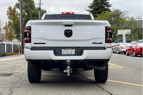 2021 RAM 2500 Big Horn Crew Cab 4x4 6'4' Box