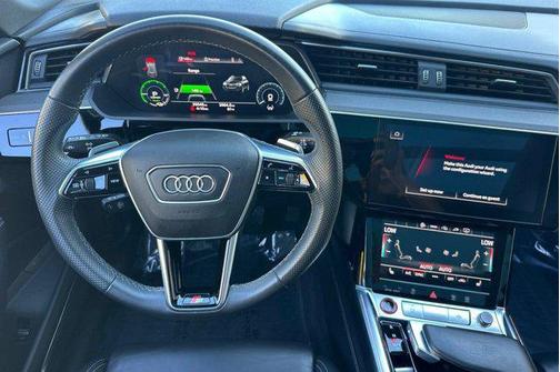 2022 Audi e-tron S Premium Plus