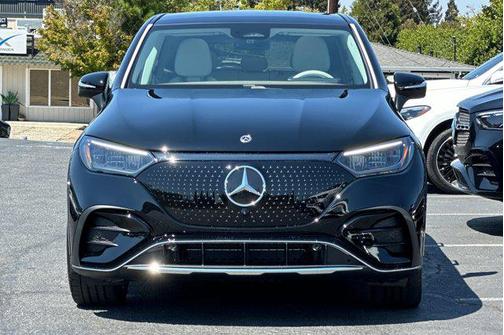 2026 Mercedes-Benz EQE 320+ 320+
