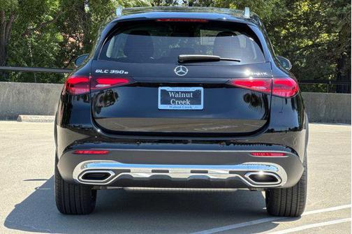 2025 Mercedes-Benz GLC 350e Base
