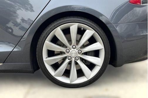 2017 Tesla Model S 75