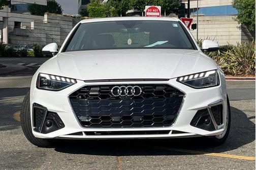 2023 Audi A4 45 S line Premium Plus