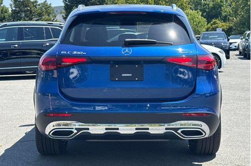 2025 Mercedes-Benz GLC 350e Base