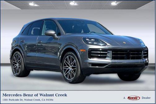 2024 Porsche Cayenne AWD