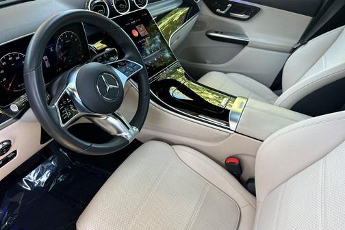 Polar White 2026 Mercedes-Benz GLC 300 4MATIC