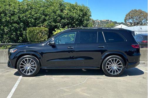 2025 Mercedes-Benz GLS 450 4MATIC