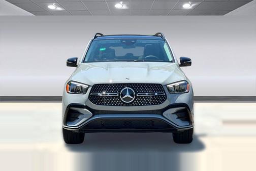 MANUFAKTUR Alpine Grey 2026 Mercedes-Benz GLE 450e 4MATIC