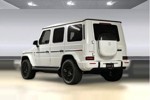 MANUFAKTUR Moonlight White Magno 2025 Mercedes-Benz G-Class G 580e