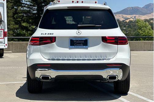 2025 Mercedes-Benz GLB 250 Base