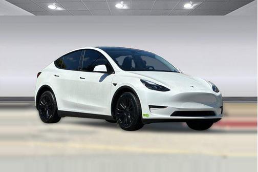 Pearl White Multi-Coat 2023 Tesla Model Y Long Range Dual Motor All-Wheel Drive