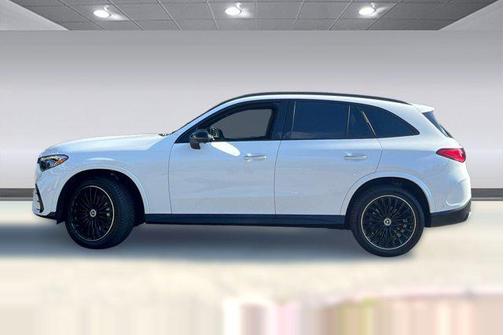 Polar White 2023 Mercedes-Benz GLC 300 4MATIC