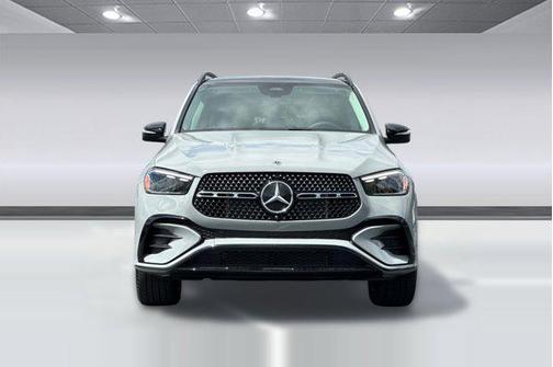 MANUFAKTUR Alpine Grey 2026 Mercedes-Benz GLE 450 4MATIC