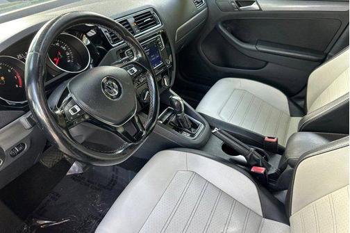 2016 Volkswagen Jetta 1.8T Sport